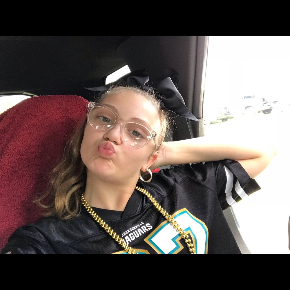 Meet your Posher, Rylee - Picture 3 of 3